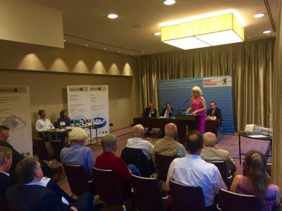 Podiumsdiskussion „Euro-Rettung, Energiewende und Zuwanderung: Zeit für eine Kurskorrektur!“